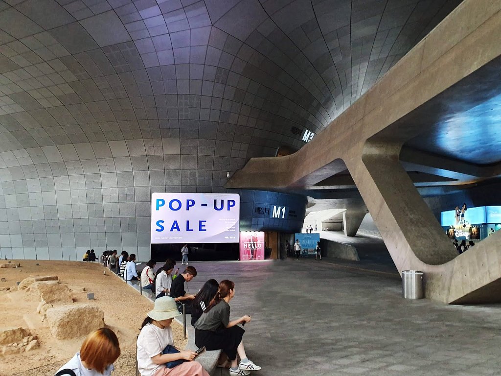 서울 패션 창작 스튜디오 팝업세일 / SFCS POP UP SALE